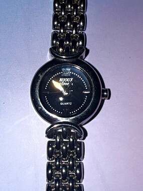 Bijoux Terner Women's Quartz Analog Dress Watch SS Bracelet Black Dial
